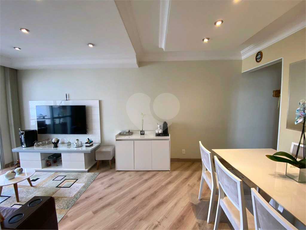 Apartamento com 3 quartos na Santa Teresinha