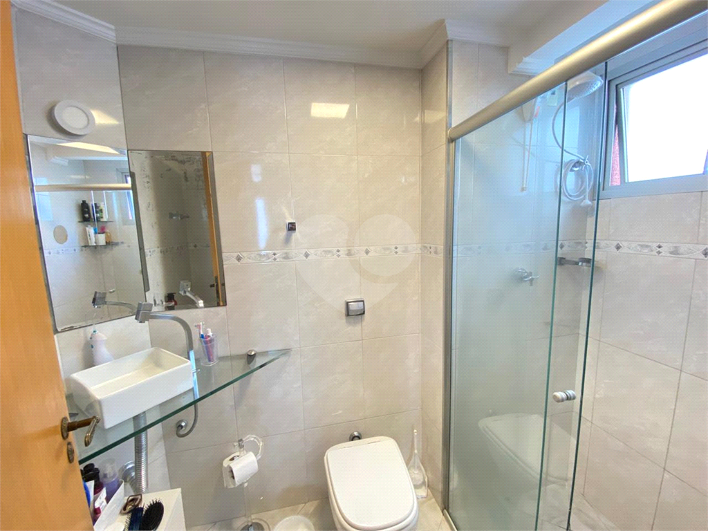 Apartamento com 3 quartos na Santa Teresinha