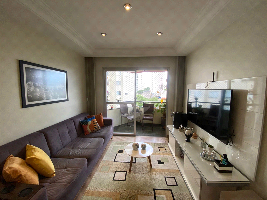 Apartamento com 3 quartos na Santa Teresinha