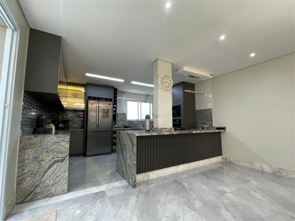 Casa deslumbrante na Serra da Cantareira – onde o alto padrão encontra a natureza