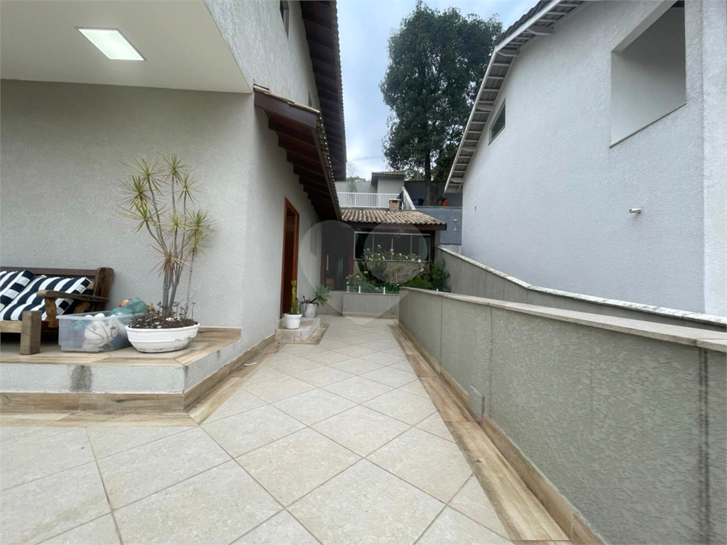 Casa deslumbrante na Serra da Cantareira – onde o alto padrão encontra a natureza