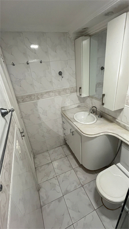 Apartamento a venda em condominio clube proximo ao Metro Parada Inglesa.