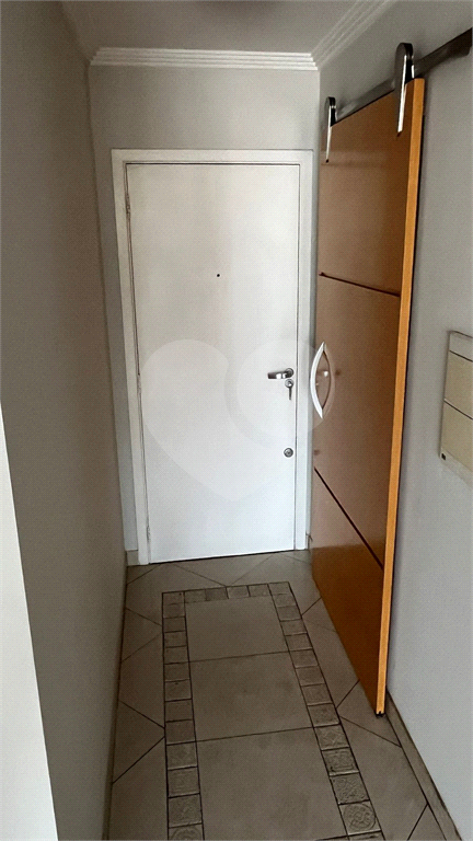 Apartamento a venda em condominio clube proximo ao Metro Parada Inglesa.