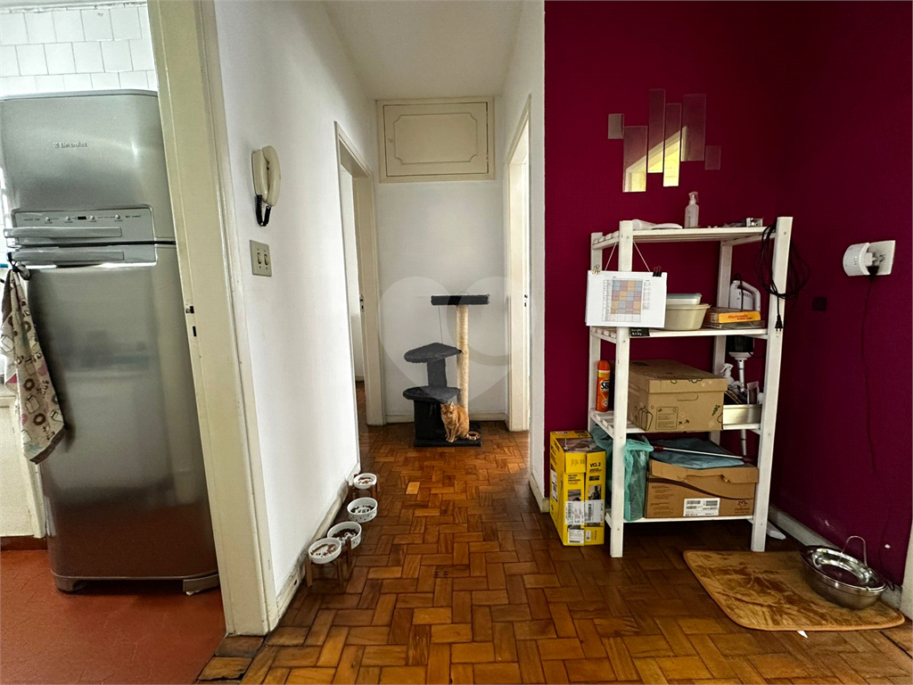 Apartamento com 3 quartos e 2 banheiros na Pamplona