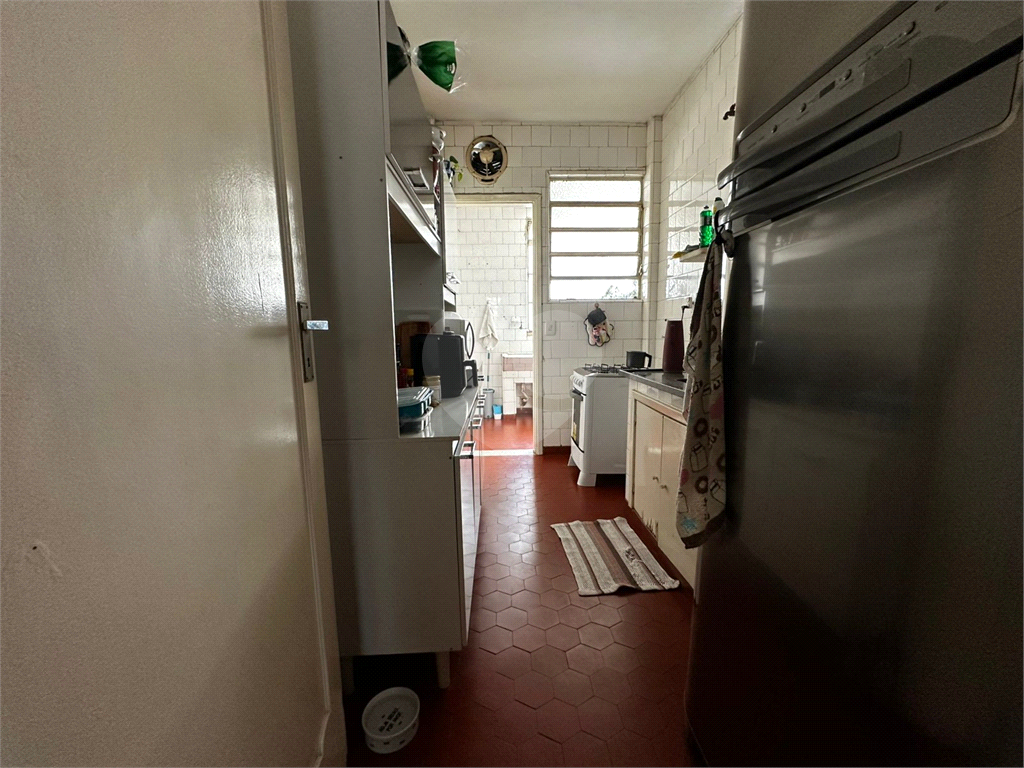 Apartamento com 3 quartos e 2 banheiros na Pamplona