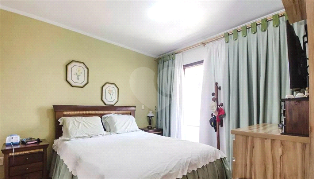 APARTAMENTO em SANTANA