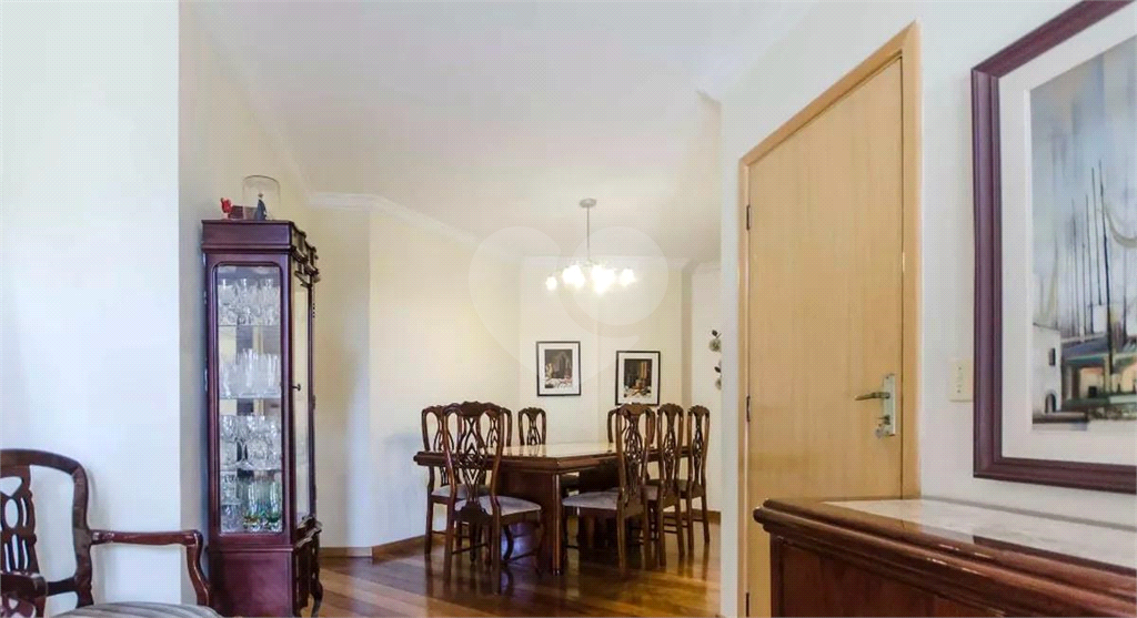 APARTAMENTO em SANTANA