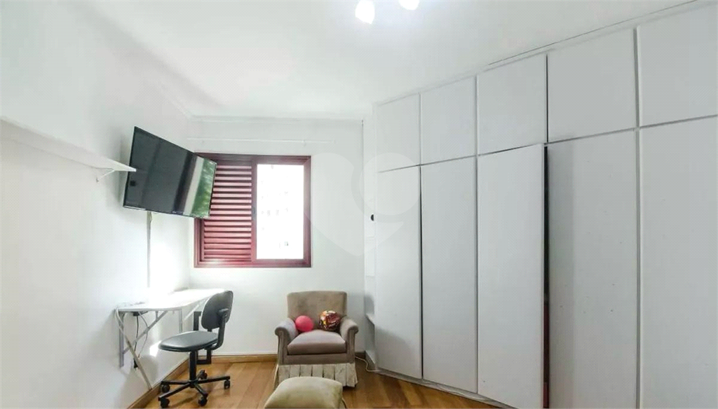 APARTAMENTO em SANTANA