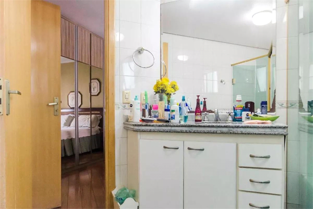 APARTAMENTO em SANTANA