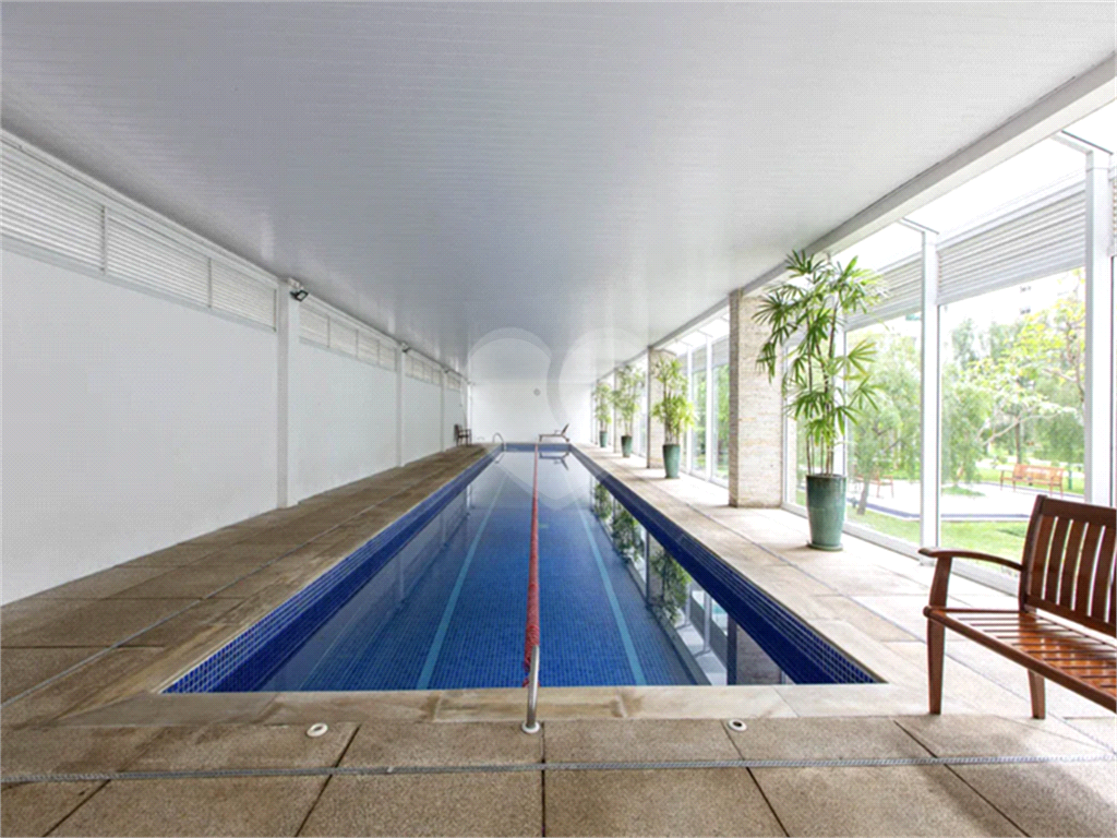 APTO 3 SUITES + 6 VAGAS