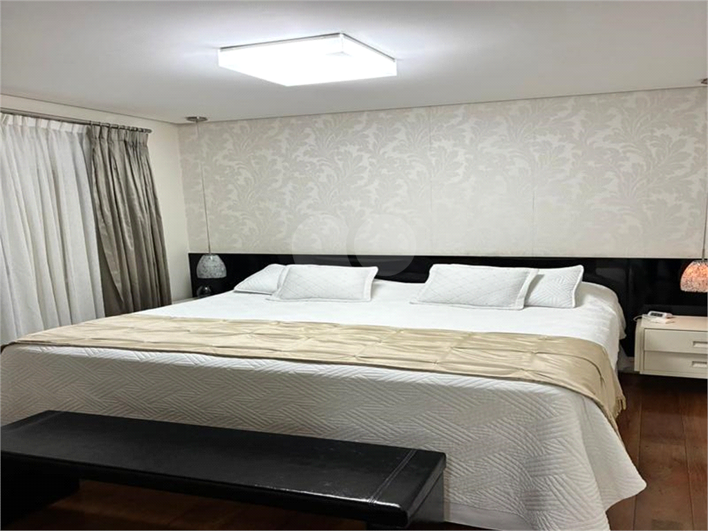 APTO 3 SUITES + 6 VAGAS