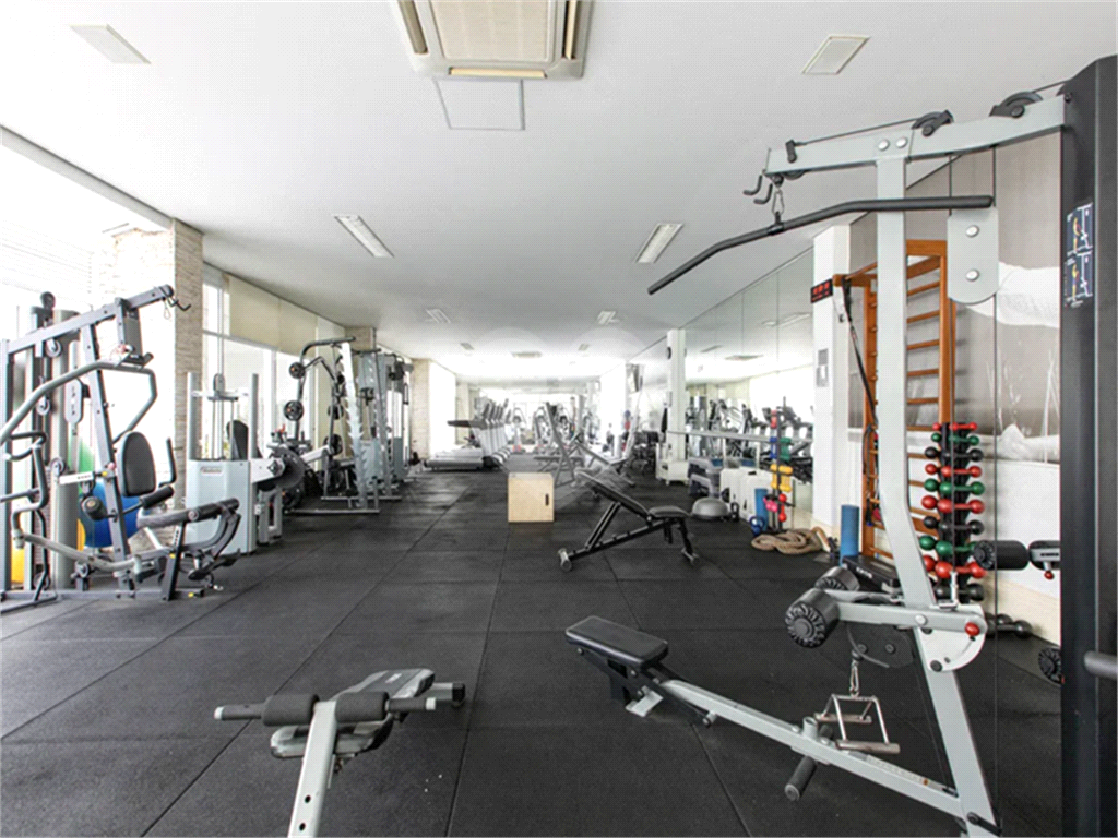 APTO 3 SUITES + 6 VAGAS