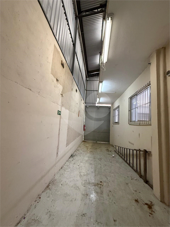 Galpão comercial Vila PRUDENTE 330MTS DOIS ANDARES
