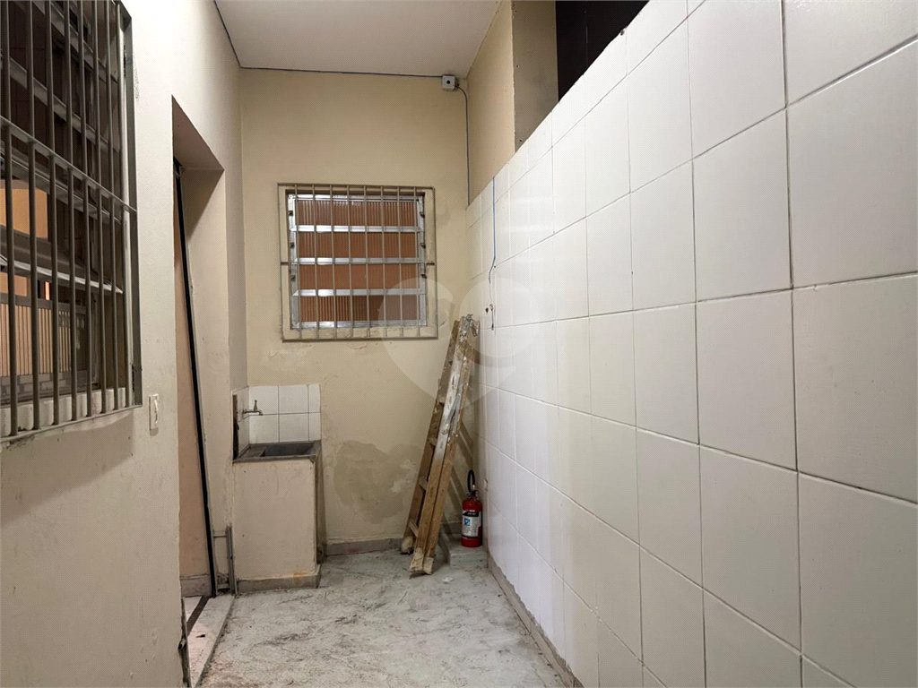 Galpão comercial Vila PRUDENTE 330MTS DOIS ANDARES
