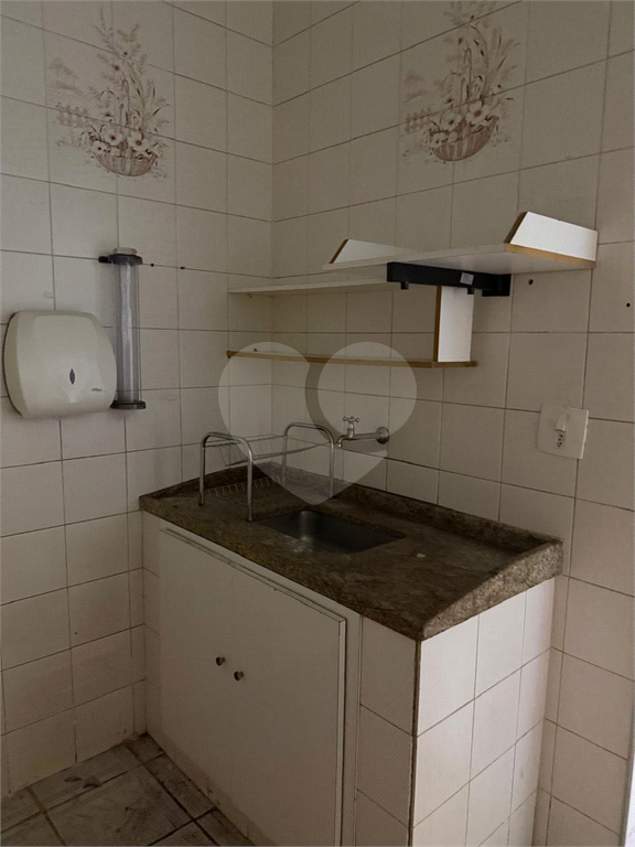 Galpão comercial Vila PRUDENTE 330MTS DOIS ANDARES
