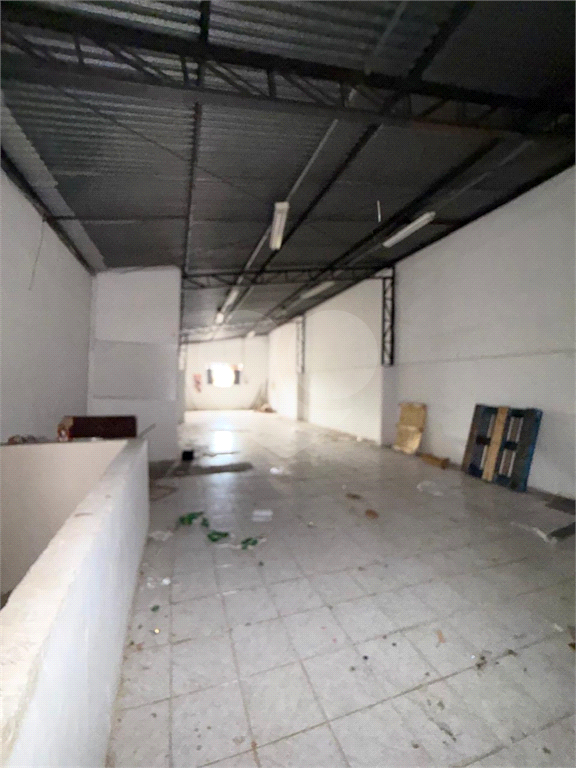 Galpão comercial Vila PRUDENTE 330MTS DOIS ANDARES
