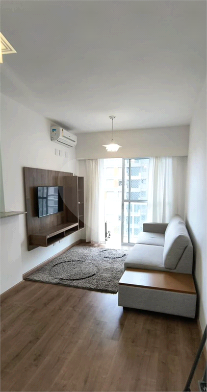 APARTAMENTO em ALPHAVILLE CENTRO INDUSTRIAL E EMPRESARIAL/ALPHAVI