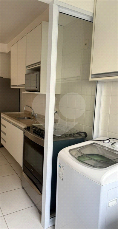 APARTAMENTO em ALPHAVILLE CENTRO INDUSTRIAL E EMPRESARIAL/ALPHAVI