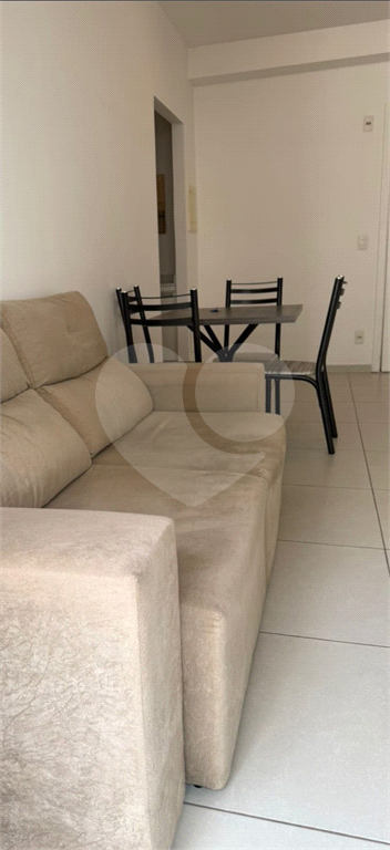 APARTAMENTO em ALPHAVILLE CENTRO INDUSTRIAL E EMPRESARIAL/ALPHAVI