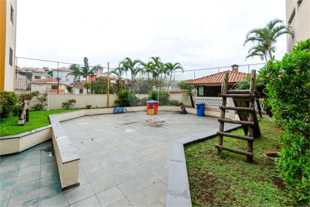 Apartamento 2 dormitórios (1 vaga) - Vila Mangalot
