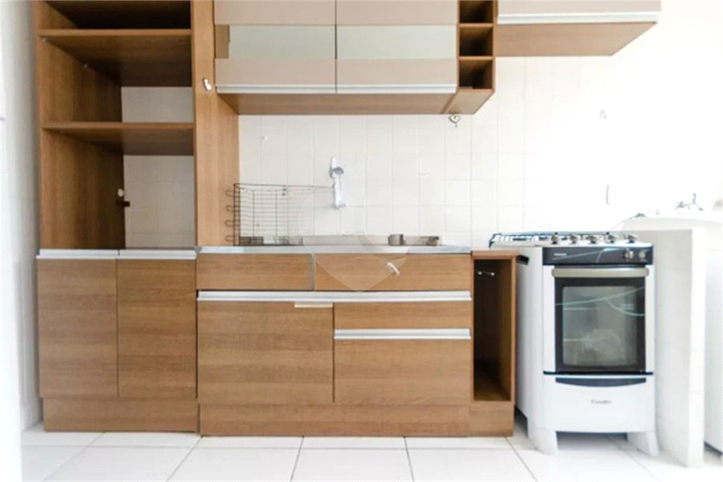 Apartamento 2 dormitórios (1 vaga) - Vila Mangalot