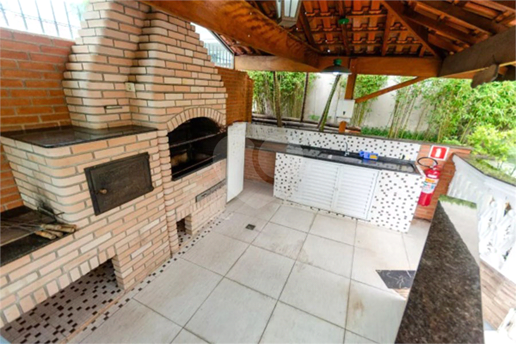 Apartamento 2 dormitórios (1 vaga) - Vila Mangalot