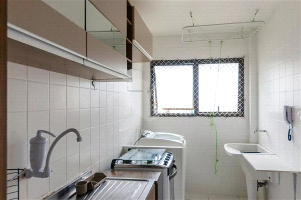 Apartamento 2 dormitórios (1 vaga) - Vila Mangalot