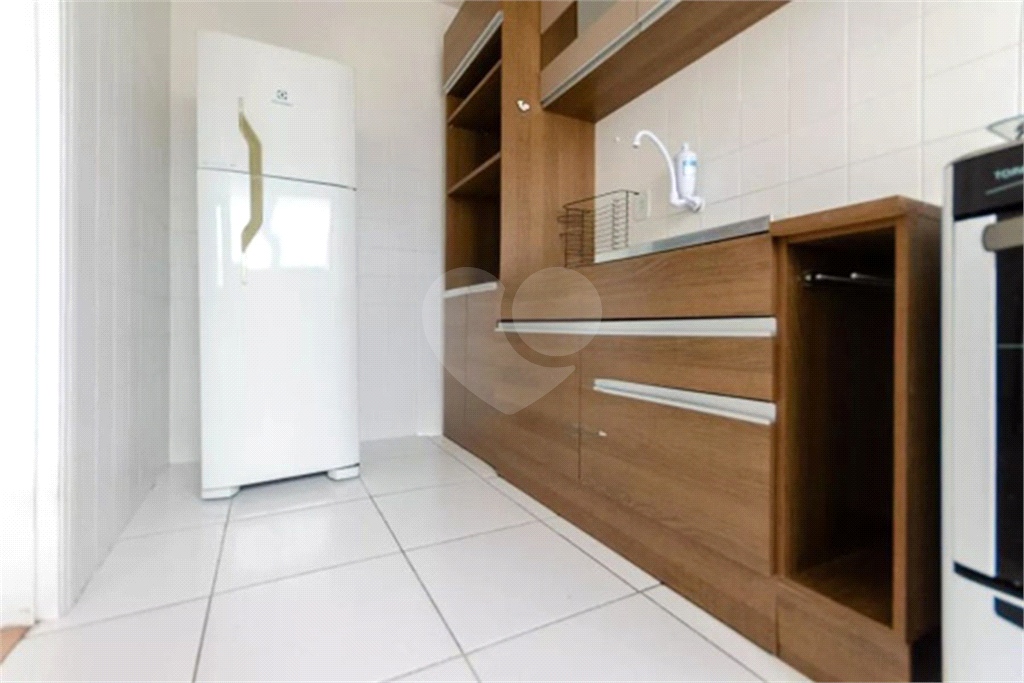 Apartamento 2 dormitórios (1 vaga) - Vila Mangalot