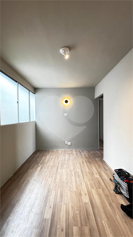 Apartamento à Venda - 2 dormitórios - 1 vaga - Mandaqui