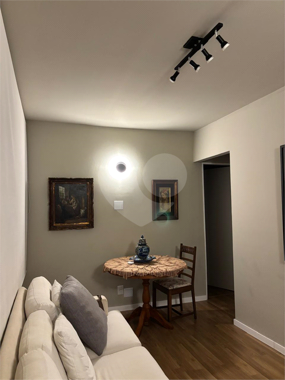 Apartamento à Venda - 2 dormitórios - 1 vaga - Mandaqui