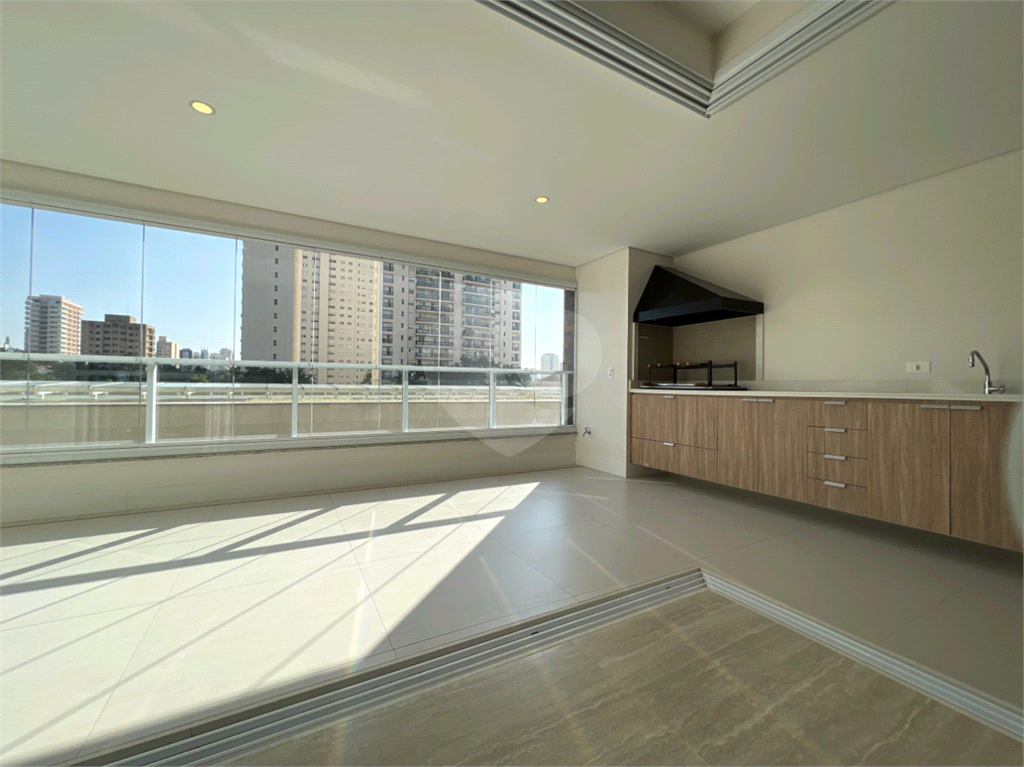 APARTAMENTO em VILA ROMANA