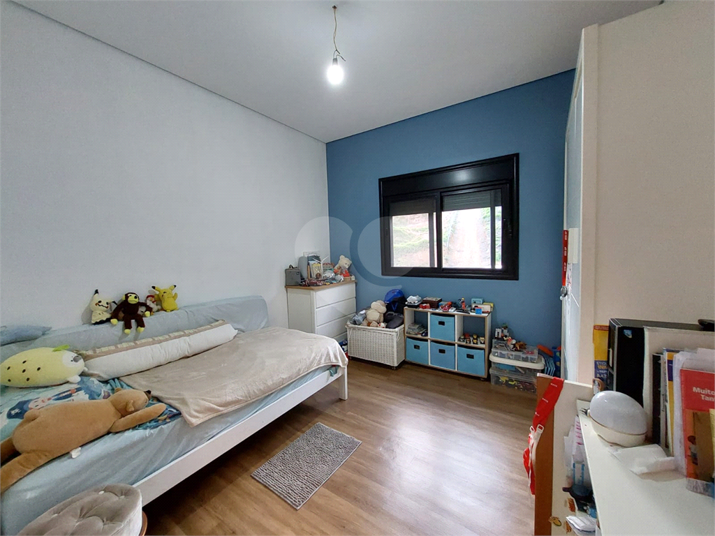 Casa em condomínio fechado Igaratá