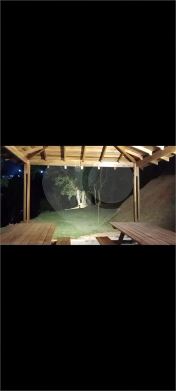 Casa em condomínio fechado Igaratá