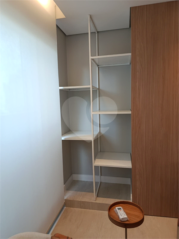 APARTAMENTO MOBILIADO NO BROOKLIN 