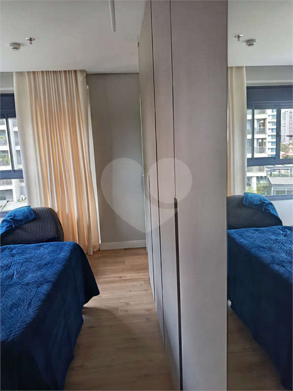 APARTAMENTO MOBILIADO NO BROOKLIN 