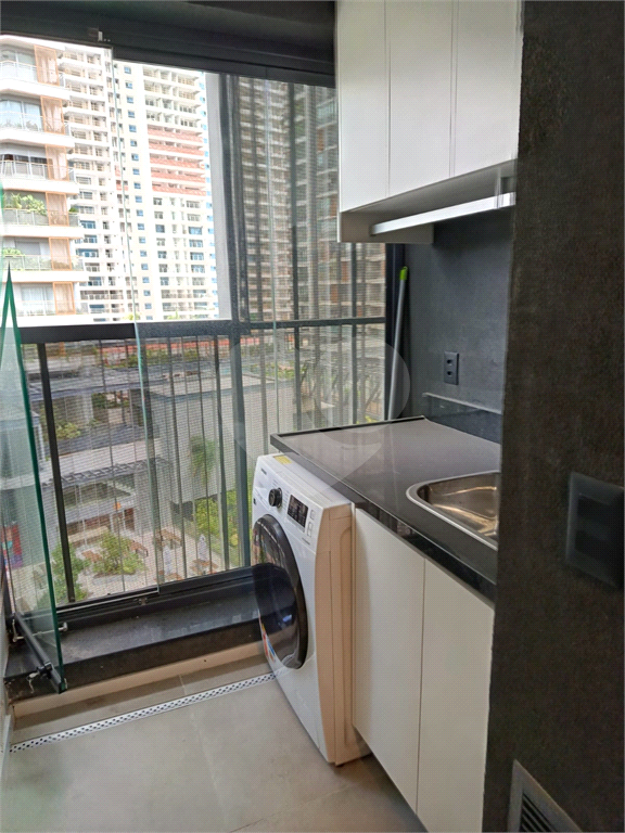 APARTAMENTO MOBILIADO NO BROOKLIN 