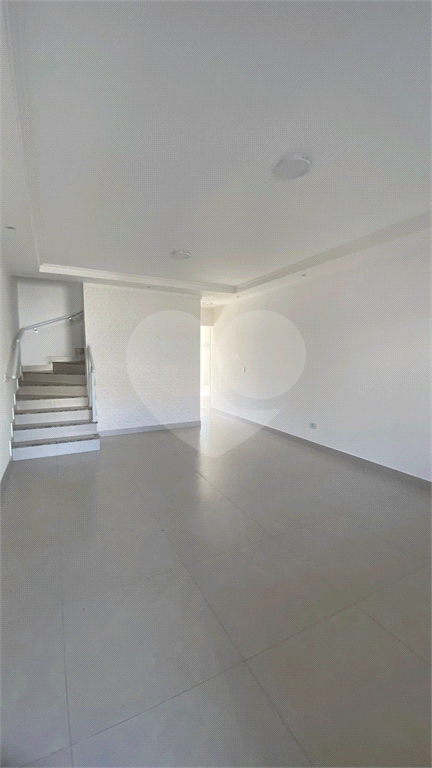 Sobrado Novo 3 dormitórios