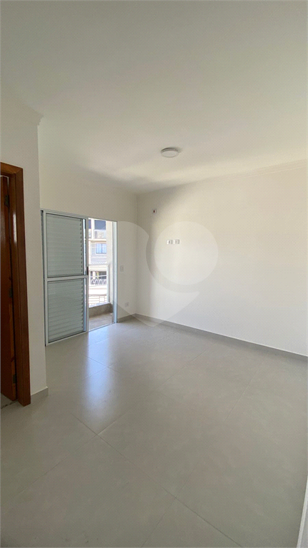 Sobrado Novo 3 dormitórios