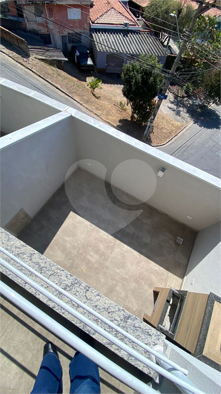 Sobrado Novo 3 dormitórios