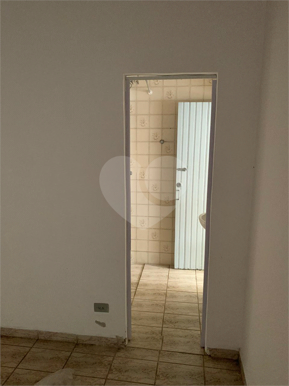 Imóvel de 375m² com casa principal grande de 3 quartos mais duas casas ao fundo Vila Yara OSASO