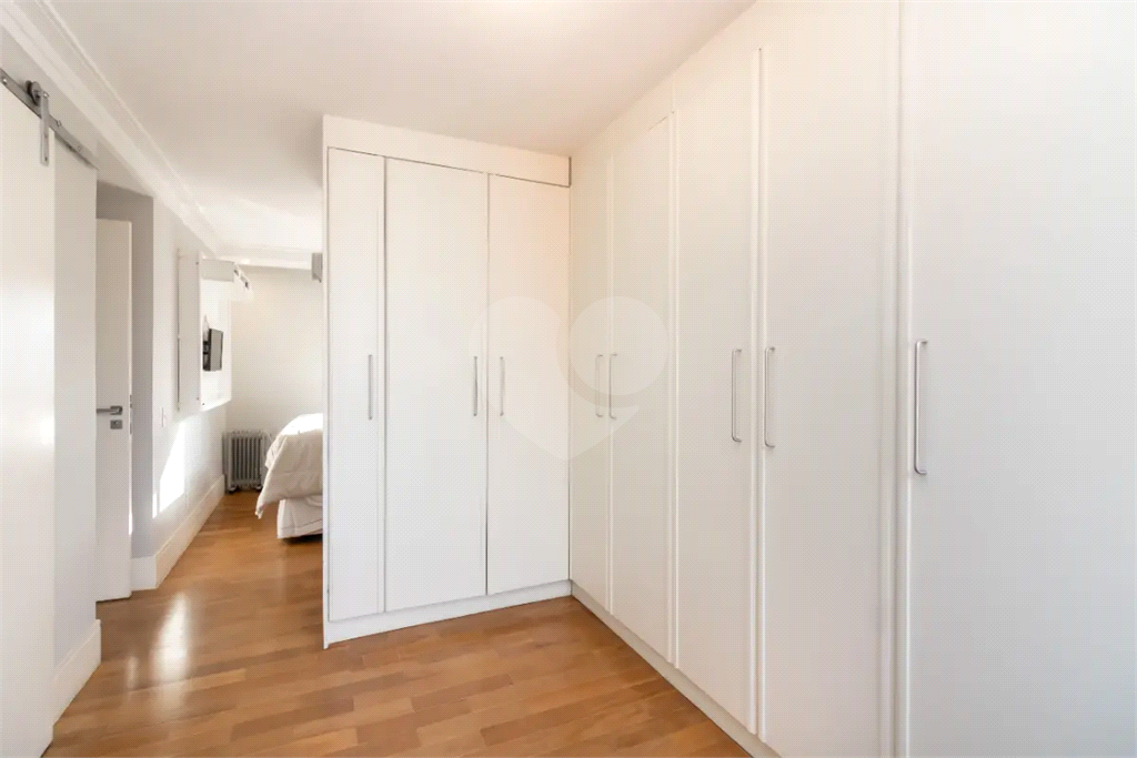 APARTAMENTO em VILA OLÍMPIA