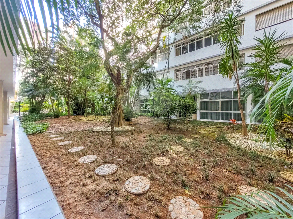 APARTAMENTO em BELA VISTA