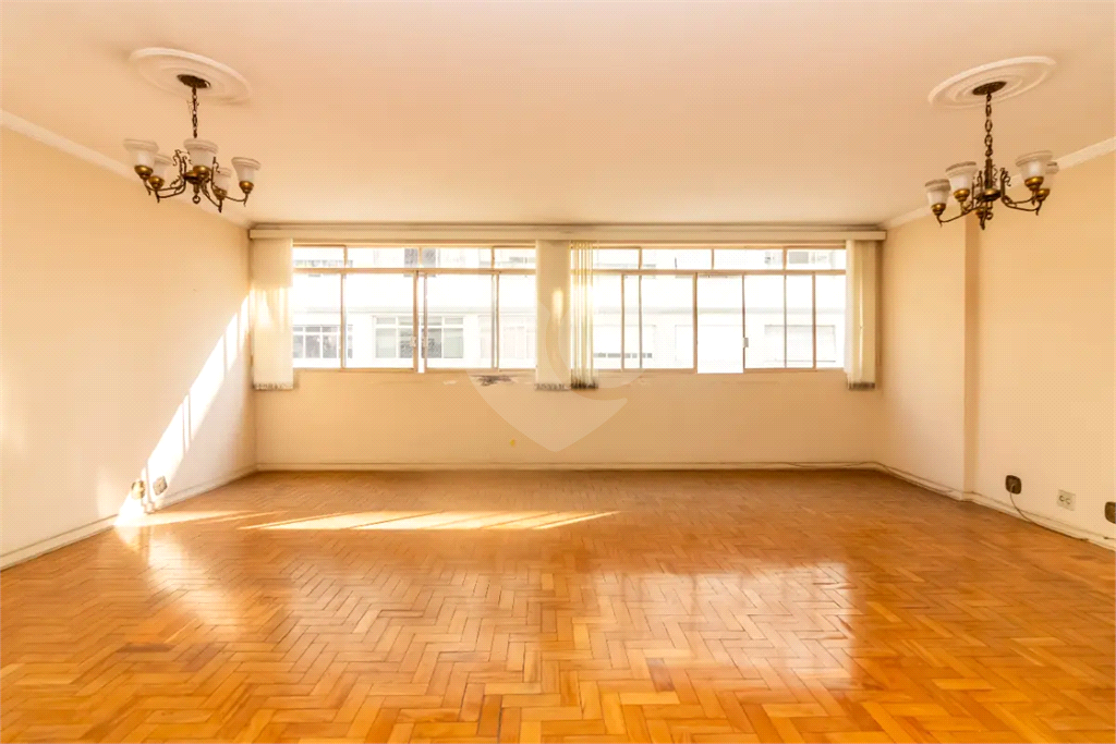 APARTAMENTO em BELA VISTA