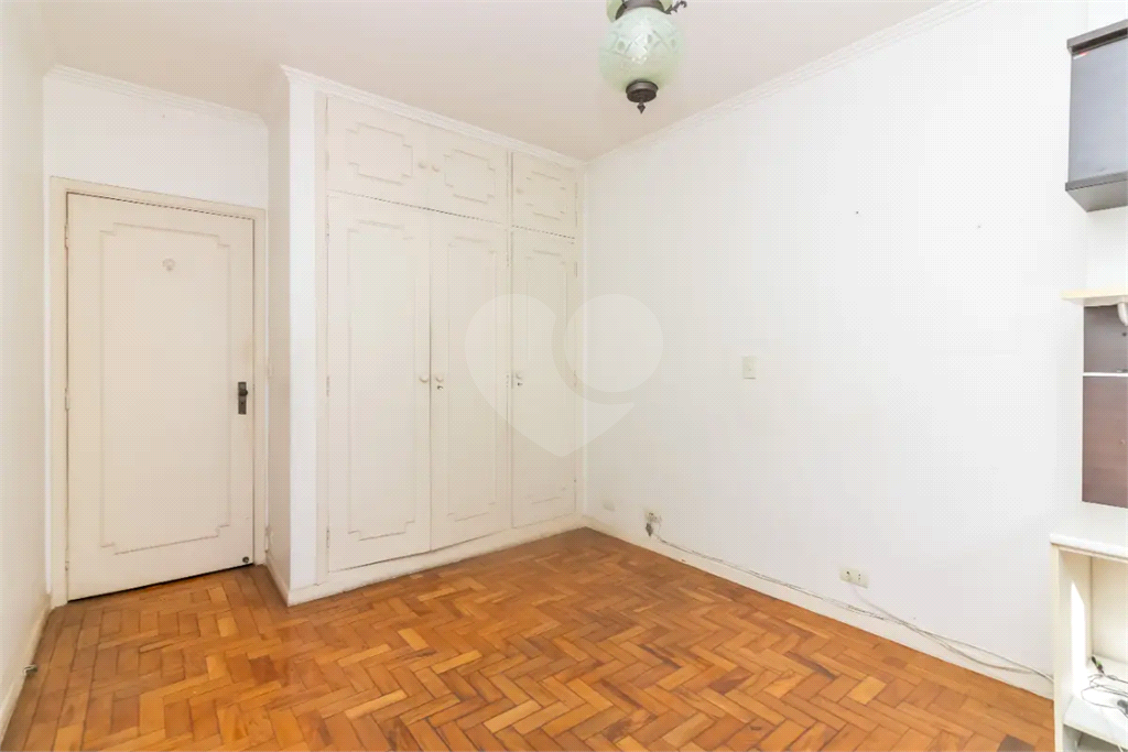 APARTAMENTO em BELA VISTA