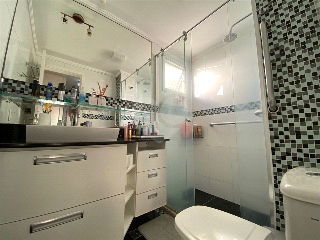 Apartamento com 3 quartos e varanda gourmet