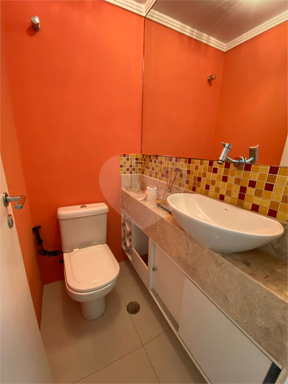 Apartamento com 3 quartos e varanda gourmet