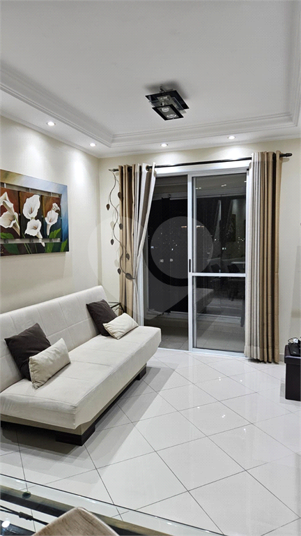 APARTAMENTO em VILA GUILHERME