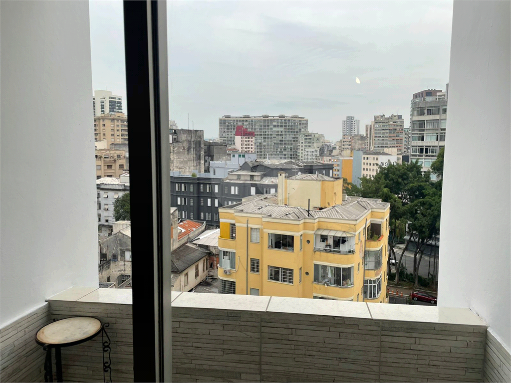 APARTAMENTO em SANTA CECÍLIA