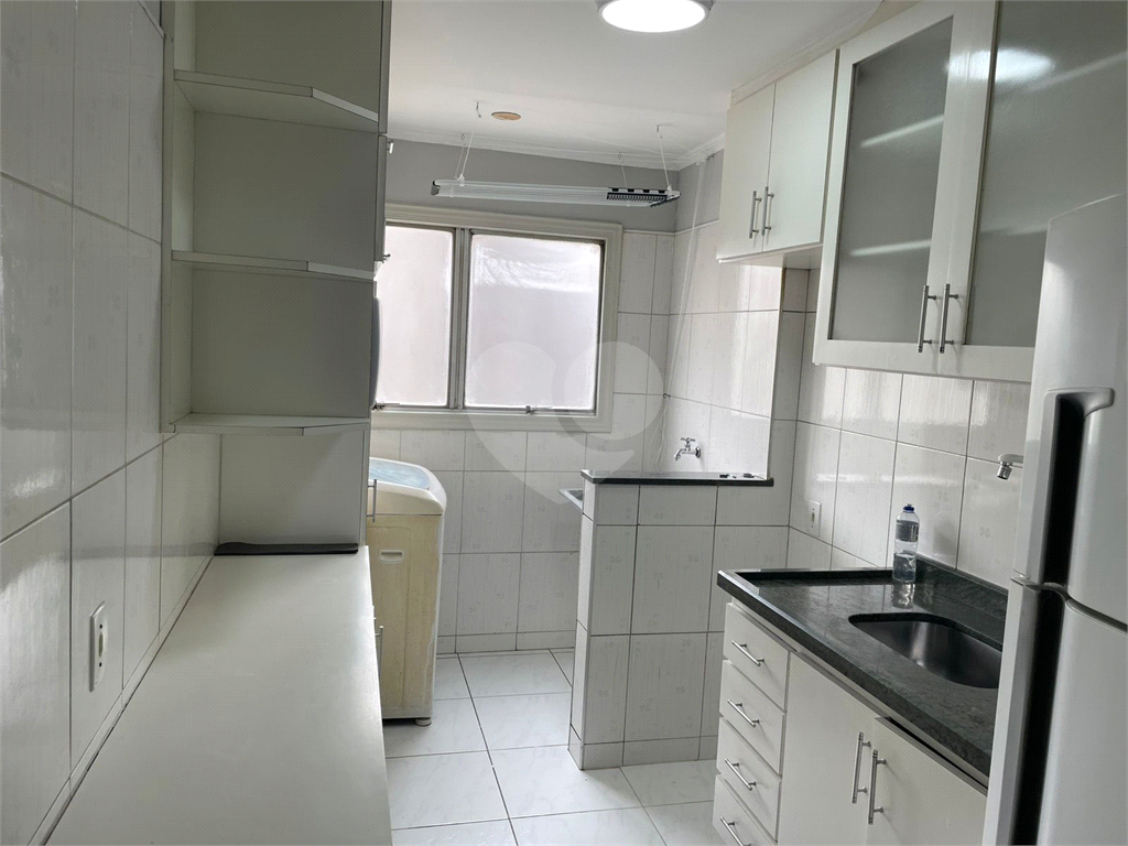 APARTAMENTO em SANTA CECÍLIA