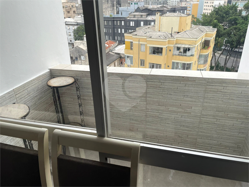 APARTAMENTO em SANTA CECÍLIA